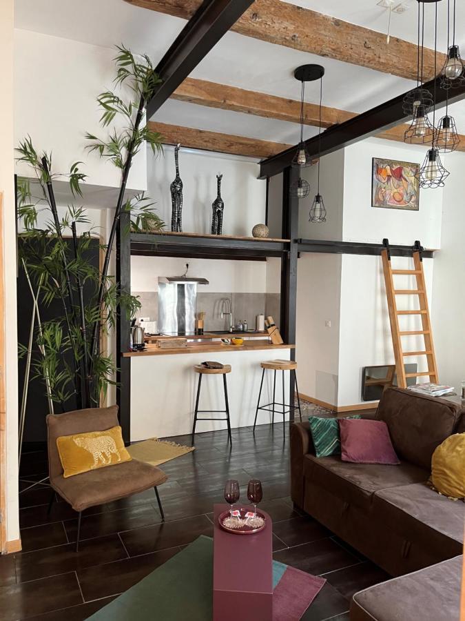 Appartement Atypique Cosy Entre Terre & Mer Marseille Exteriér fotografie