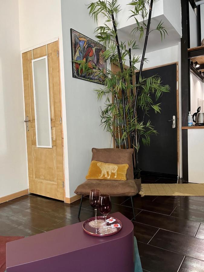 Appartement Atypique Cosy Entre Terre & Mer Marseille Exteriér fotografie